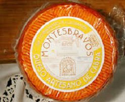 Queso de Cabra con Pimentón 1 cuña Montes Bravos